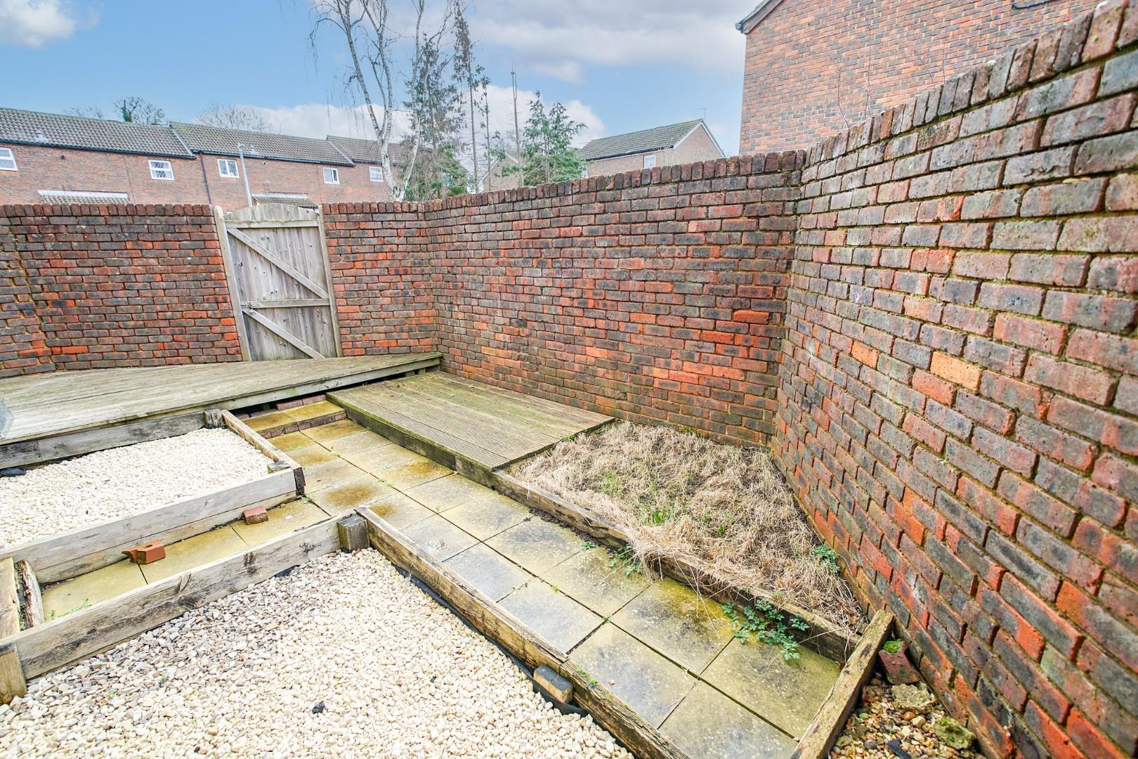 Meadow Way, Leighton Buzzard Quarters Estate Agents